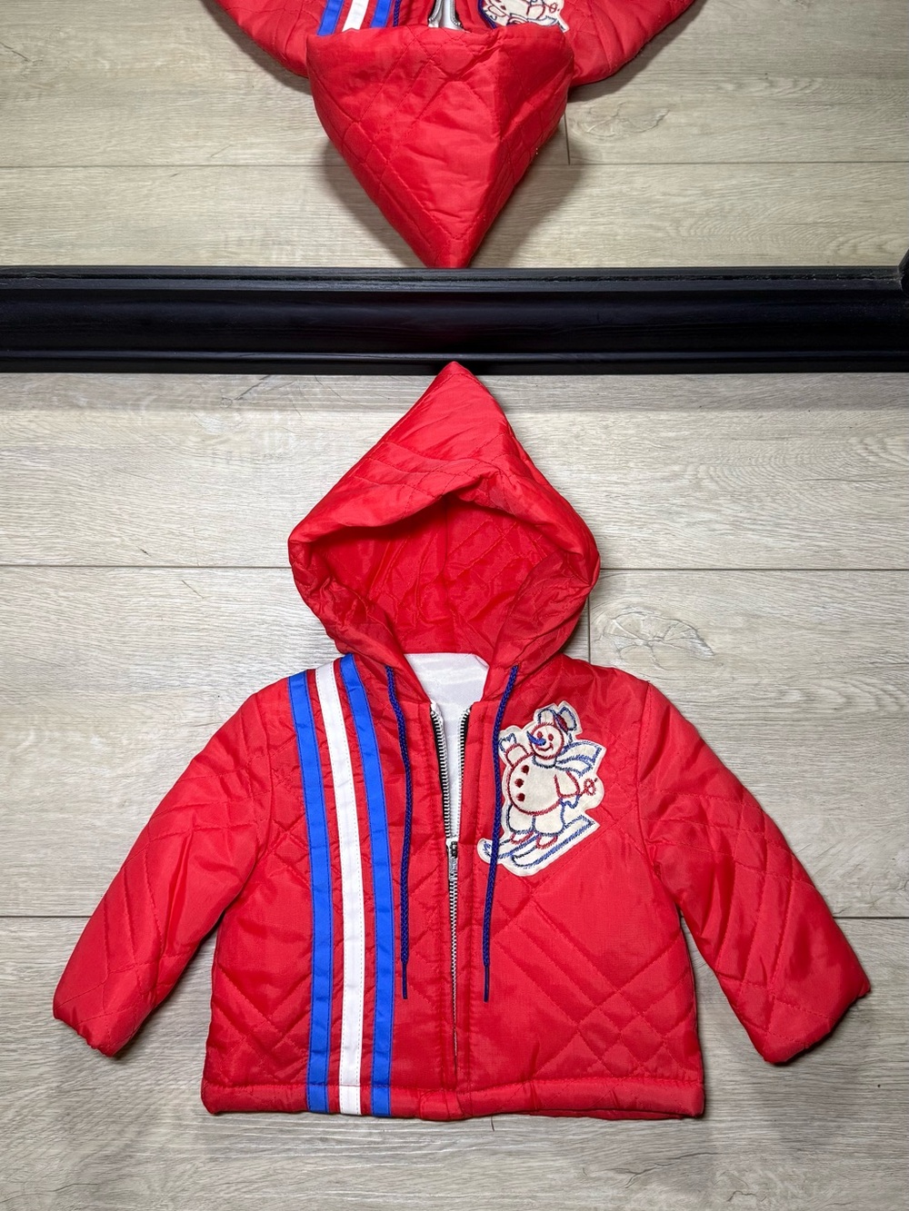 New Vintage 1970 Kids/ Toddlers Hooded Quilted Embroidered Snowman Skiing Jacket